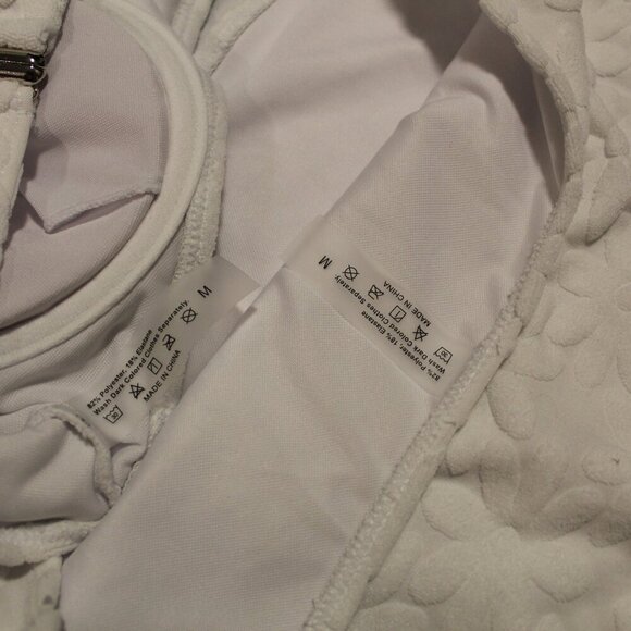 White floral textured bikini with high waist bottom bandeau style w straps top M - Picture 6 of 7